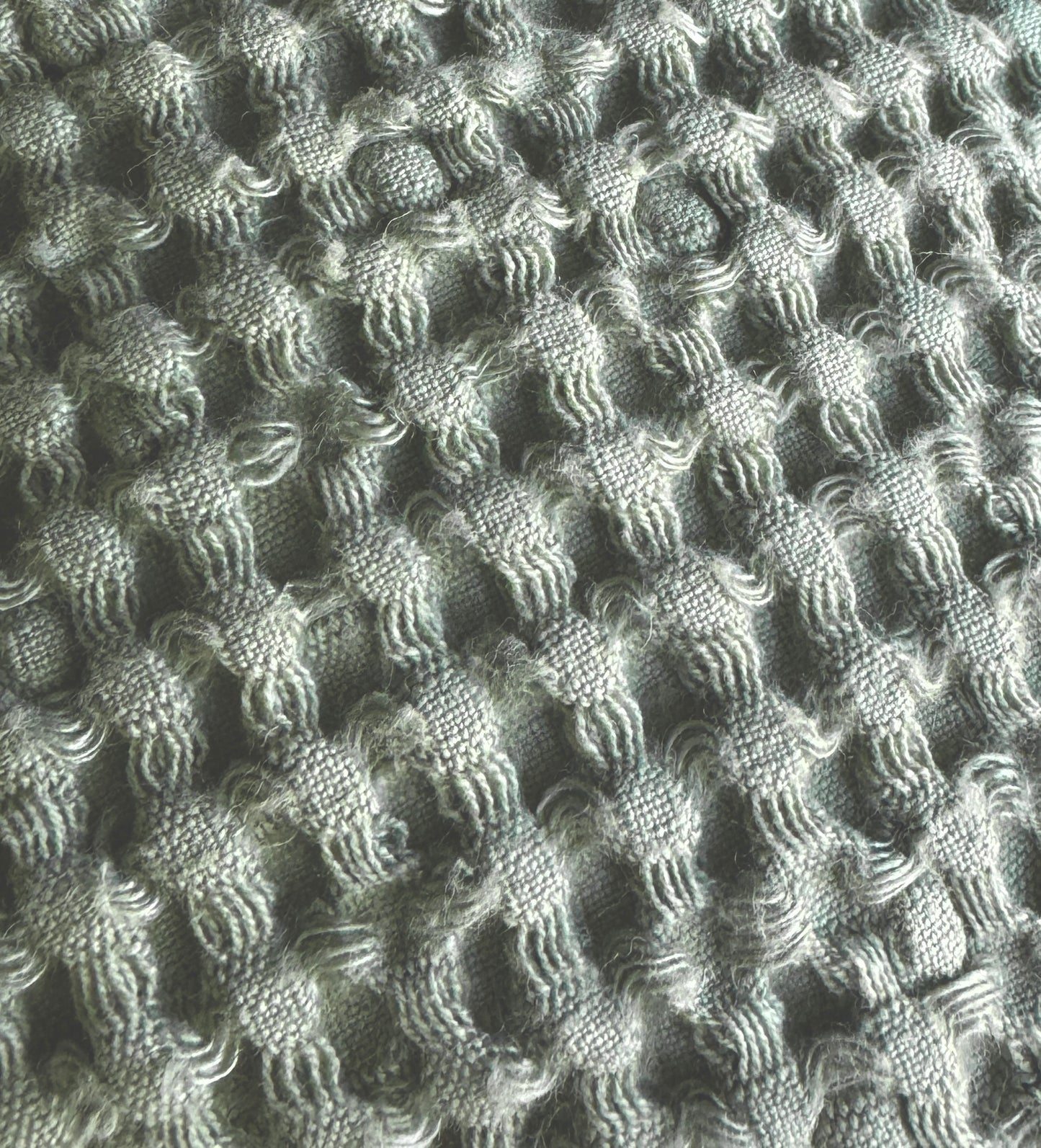 Waffle linen blanket - Bayleaf