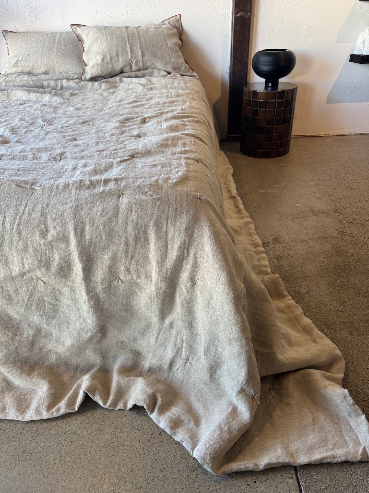 Luxe size Linen Coverlet by Melìse Smith