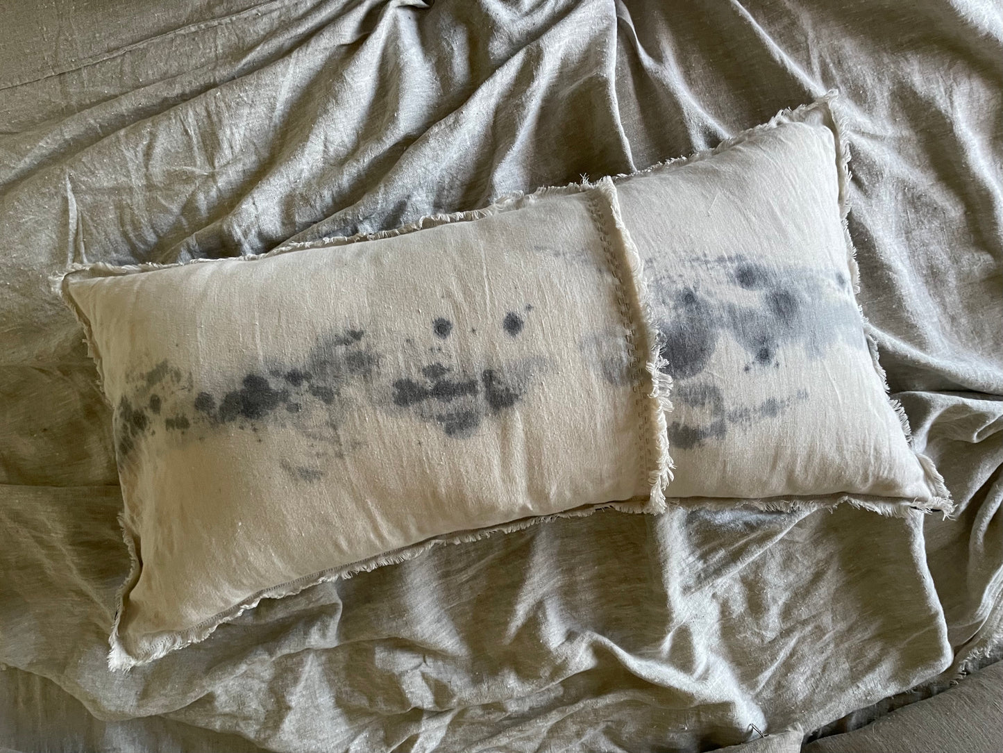 INK SERIES CUSHION 001