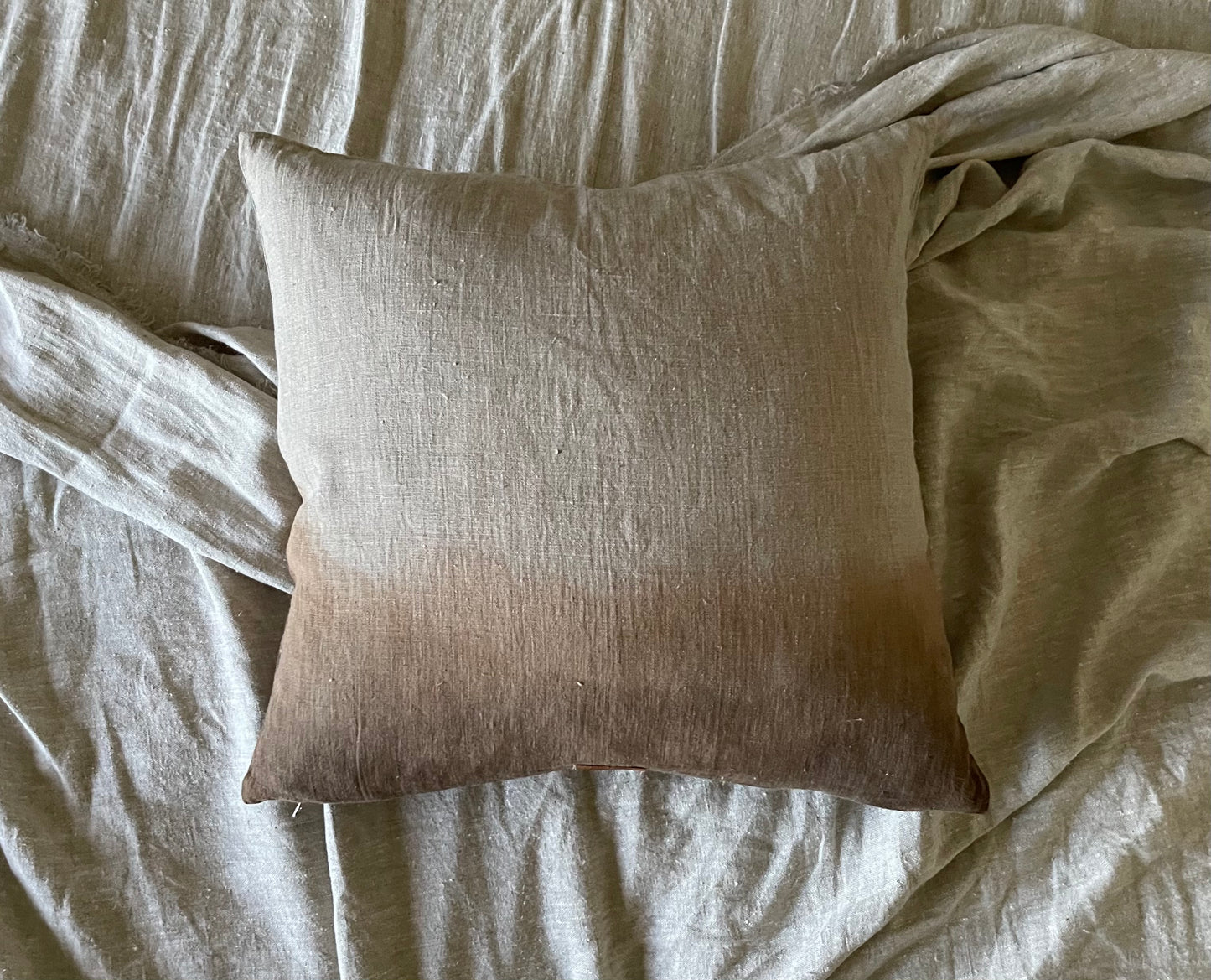 INK SERIES CUSHION 004