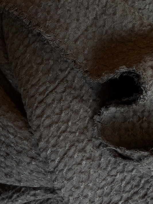Waffle linen throw - Cocoa
