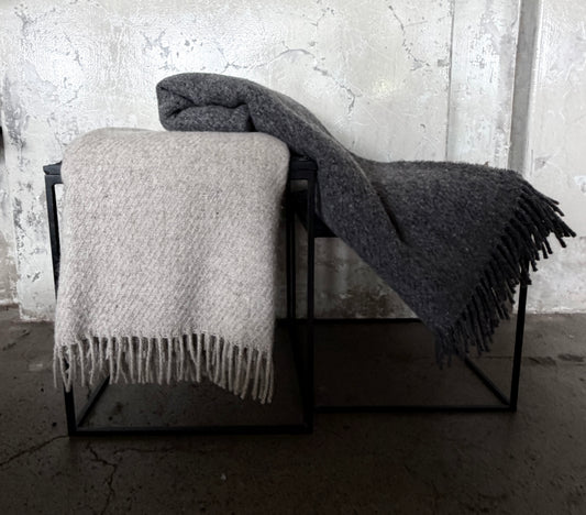 European wool throw - Light Sable