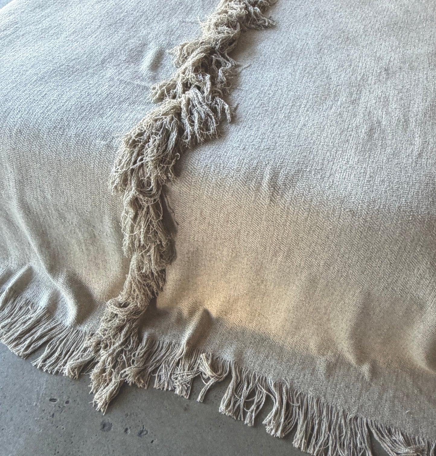 Bouclè Heavyweight Linen Bedcover