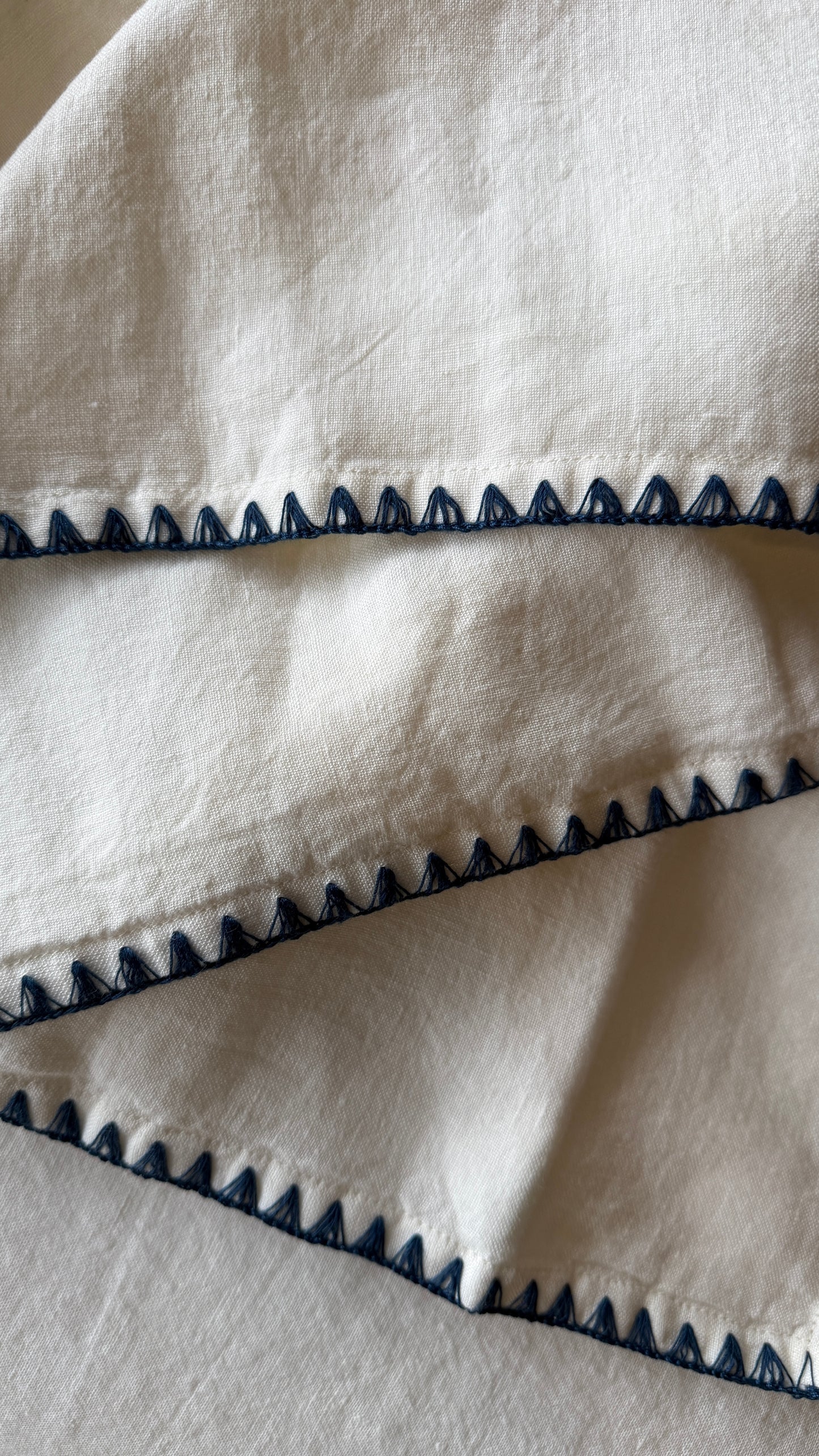 Samosa Embroidered Flat sheets