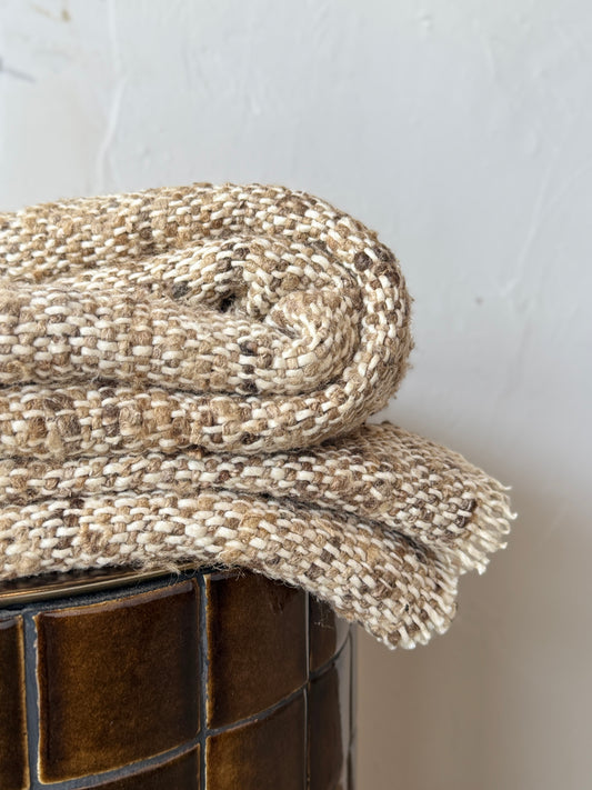 Wild silk Hand loomed throw -001