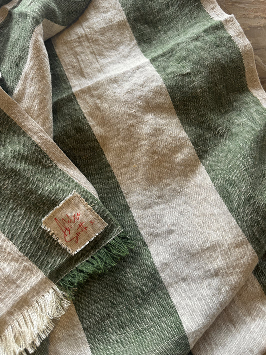 Tablecloth made by the meter