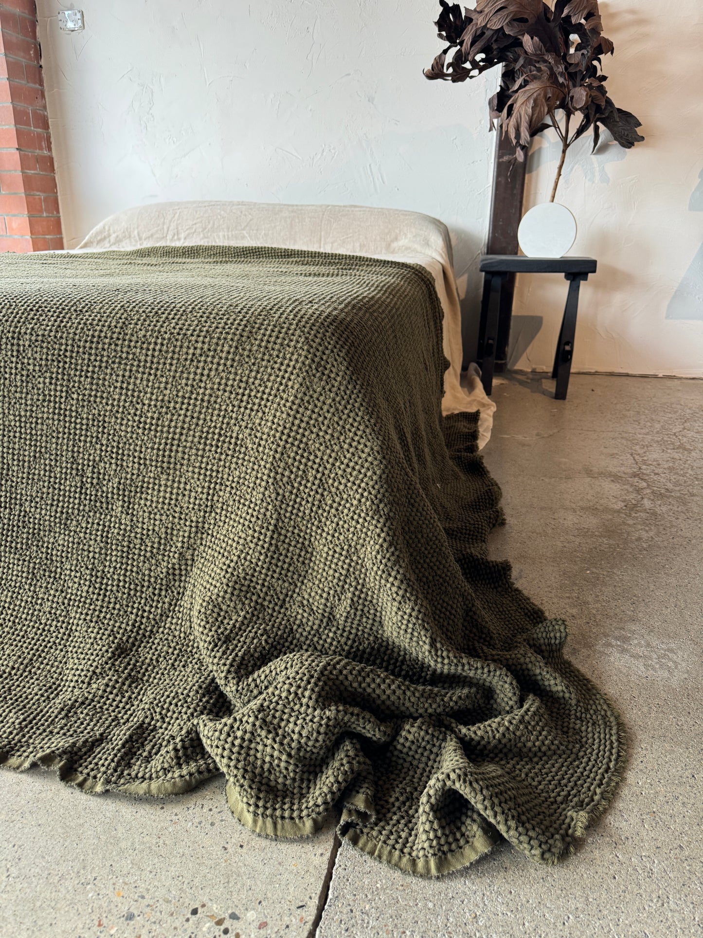 Linen Waffle blanket -  Moss